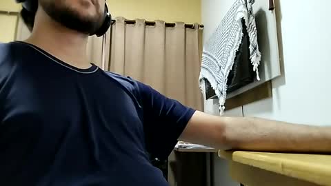 marazian_16 online show from June 15, 2026, 2:47 am