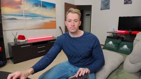 alex marvelxx online show from January 2, 2025, 4:24 pm