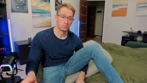 alex marvelxx online show from January 8, 2025, 9:21 am