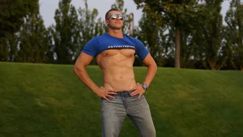 alex marvelxx online show from May 5, 2026, 4:42 am