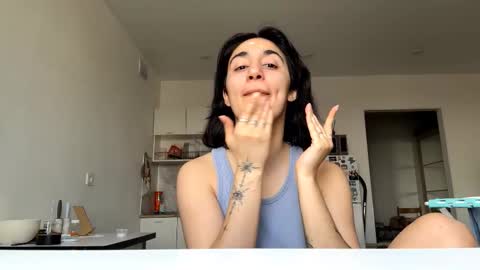 Kylie online show from February 25, 2026, 7:40 am