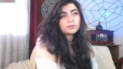 M A R C I  online show from October 22, 2025, 4:29 pm