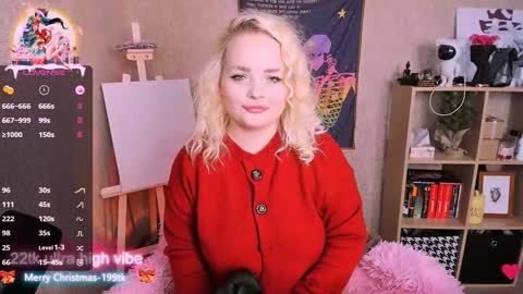 Snapshot of marcelinepeach chatting on January 1, 2025, 10:43 am Sara online show from January 1, 2025, 10:43 am