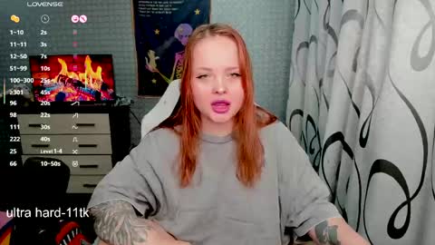 Snapshot of marcelinepeach chatting on April 23, 2026, 12:15 pm Sara online show from April 23, 2026, 12:15 pm