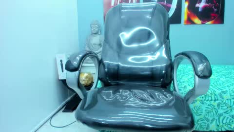 Marcella Hill online show from February 21, 2025, 8:49 pm