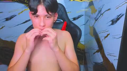 marcelo_boy online show from November 19, 2025, 5:57 pm