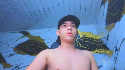 marcelo_boy online show from November 30, 2025, 11:36 am