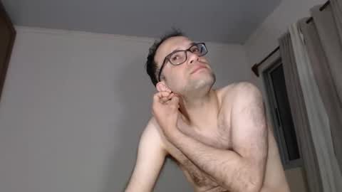 Snapshot of marcelsoltero chatting on December 18, 2024, 4:42 am marcnashio online show from December 18, 2024, 4:42 am