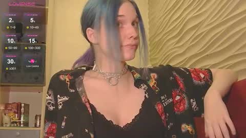 Snapshot of marci_n chatting on September 18, 2025, 9:28 pm marci_n online show from September 18, 2025, 9:28 pm