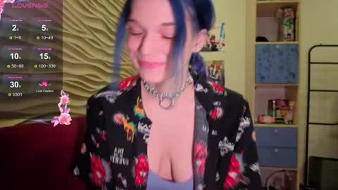 Snapshot of marci_n chatting on October 27, 2025, 9:30 pm marci_n online show from October 27, 2025, 9:30 pm