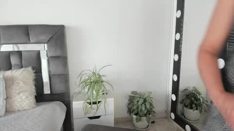 marcia_muller online show from February 4, 2025, 1:38 pm