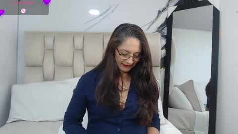 Martha  online show from April 27, 2026, 1:31 pm