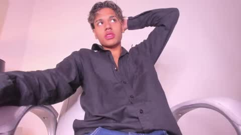 marco_deluxe online show from April 25, 2026, 11:57 am
