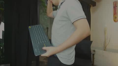 marcovitto online show from October 4, 2025, 11:30 am