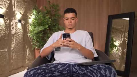 Snapshot of marcoyethan chatting on March 3, 2026, 4:40 am Marco and Ethan online show from March 3, 2026, 4:40 am