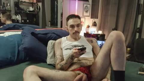 marctheslut online show from May 1, 2026, 6:51 am