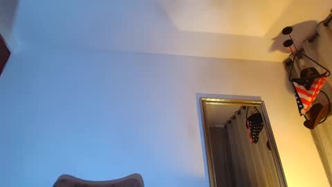 marcus_fire online show from October 2, 2025, 12:06 am