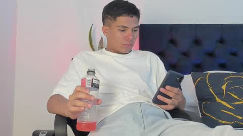 marcus_moreno online show from March 22, 2026, 7:17 pm