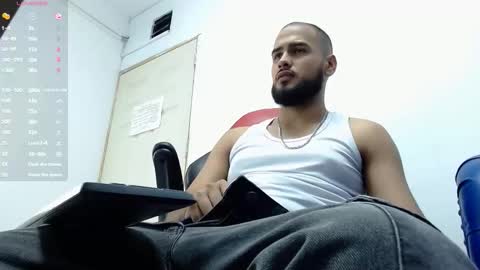 Snapshot of marcus_soler chatting on October 18, 2025, 4:41 pm marcus_soler online show from October 18, 2025, 4:41 pm