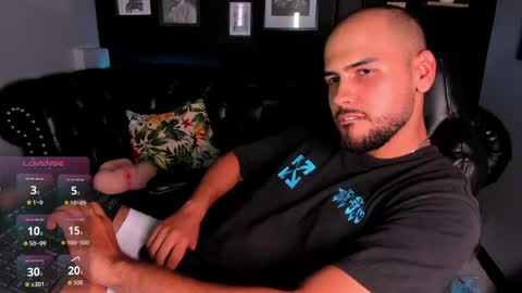 marcus_soler online show from May 11, 2026, 4:04 pm