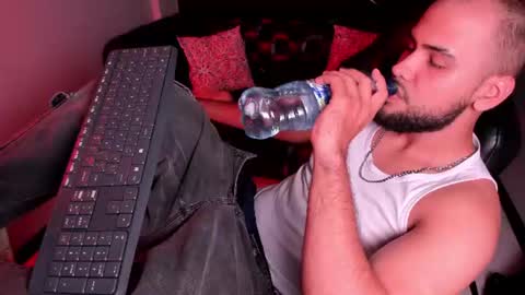 marcus_soler online show from June 25, 2026, 2:43 pm
