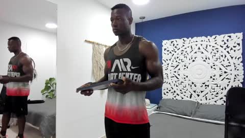 Marcusssss online show from December 21, 2024, 11:55 am