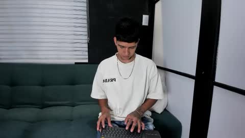 Snapshot of marcusevanss chatting on September 20, 2025, 11:55 am Marcus online show from September 20, 2025, 11:55 am