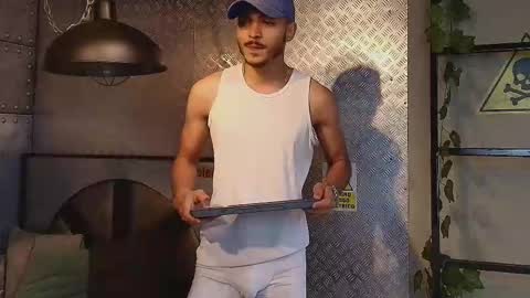 Snapshot of marcusrain_ chatting on February 23, 2026, 7:55 pm Marcus online show from February 23, 2026, 7:55 pm