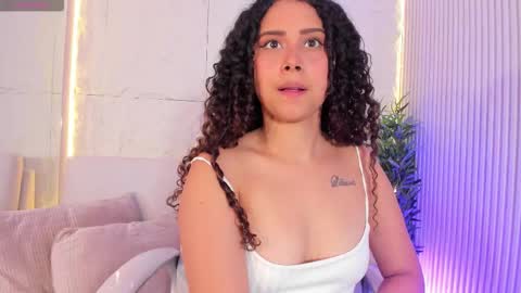 Marelyn online show from March 20, 2026, 11:48 am