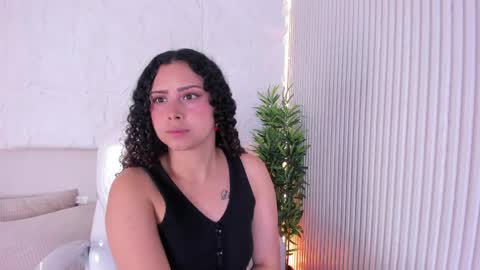 Marelyn online show from April 24, 2026, 11:34 am