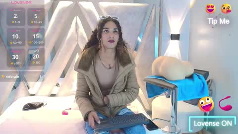 Snapshot of marfilastrom chatting on September 18, 2025, 11:29 pm marfilastrom online show from September 18, 2025, 11:29 pm