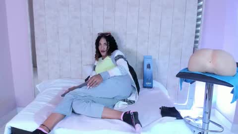 Snapshot of marfilastrom chatting on September 23, 2025, 9:29 pm marfilastrom online show from September 23, 2025, 9:29 pm