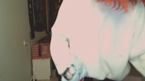 Snapshot of margaret_wilson chatting on December 14, 2024, 5:14 pm Margaret online show from December 14, 2024, 5:14 pm