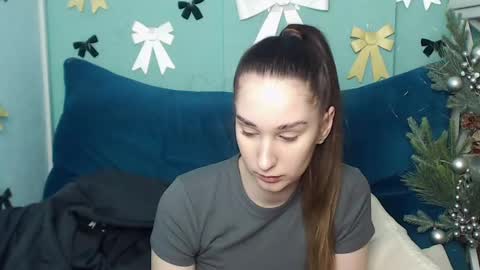 Snapshot of margarettii chatting on February 17, 2025, 8:52 am margarettii online show from February 17, 2025, 8:52 am