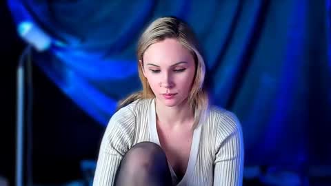 margaux_corsets6641000 online show from December 26, 2024, 12:27 pm