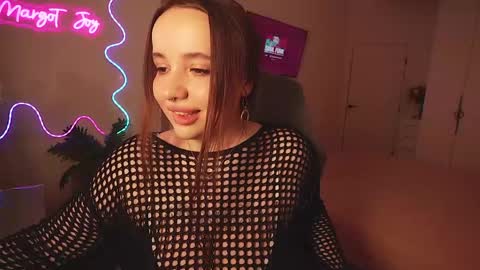 Snapshot of margott_joy chatting on May 1, 2026, 5:17 pm Margo online show from May 1, 2026, 5:17 pm