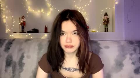 Lina online show from March 22, 2026, 9:07 pm