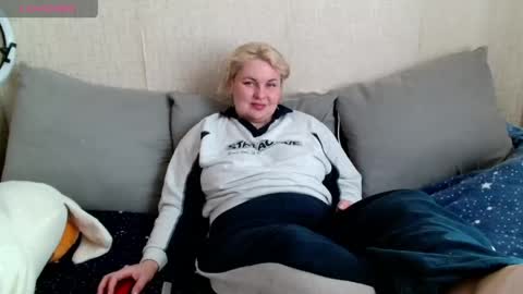 Mari online show from May 14, 2026, 6:42 am