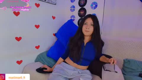 Snapshot of mari_mar69 chatting on May 20, 2026, 7:58 am mari_mar69 online show from May 20, 2026, 7:58 am