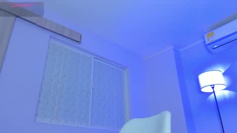 Snapshot of mari_sweeet chatting on September 21, 2025, 6:48 am Meli-Mari  online show from September 21, 2025, 6:48 am