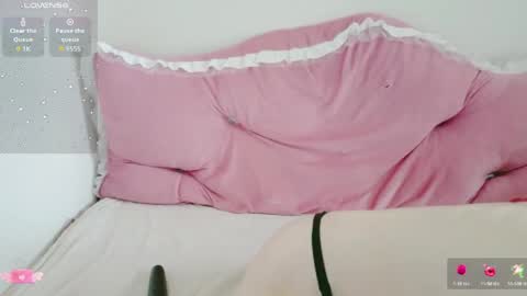 mari_tokyo online show from June 8, 2026, 10:32 pm