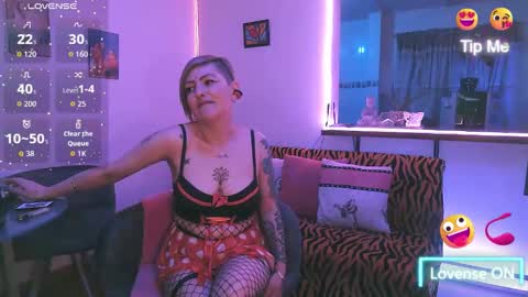 Maria fernanda online show from October 15, 2025, 3:39 am