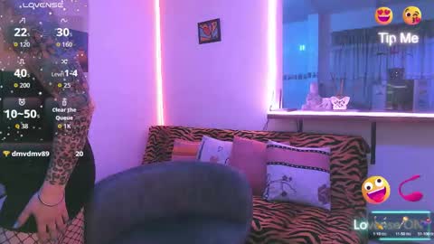 Maria fernanda online show from December 19, 2025, 1:45 am