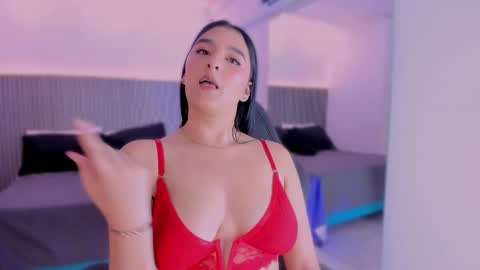 Snapshot of maria_flowers chatting on September 20, 2025, 8:21 pm  MARIA  online show from September 20, 2025, 8:21 pm