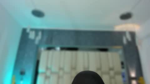 Snapshot of maria_flowers chatting on October 3, 2025, 7:44 pm  MARIA  online show from October 3, 2025, 7:44 pm