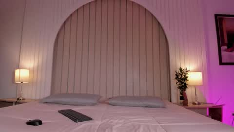 Maria  online show from February 25, 2026, 11:42 am