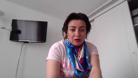maria_juliana8 online show from March 11, 2026, 6:25 pm