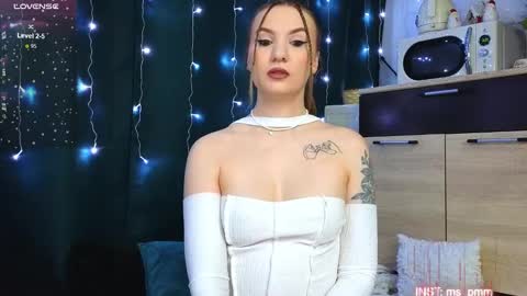 Snapshot of maria_shy_lii chatting on December 29, 2024, 5:10 am maria_shy_lii online show from December 29, 2024, 5:10 am