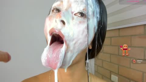 S O F I A  model independent online show from December 4, 2024, 6:00 am