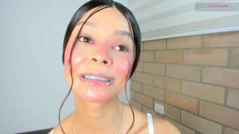 S O F I A  model independent online show from December 25, 2024, 11:43 am